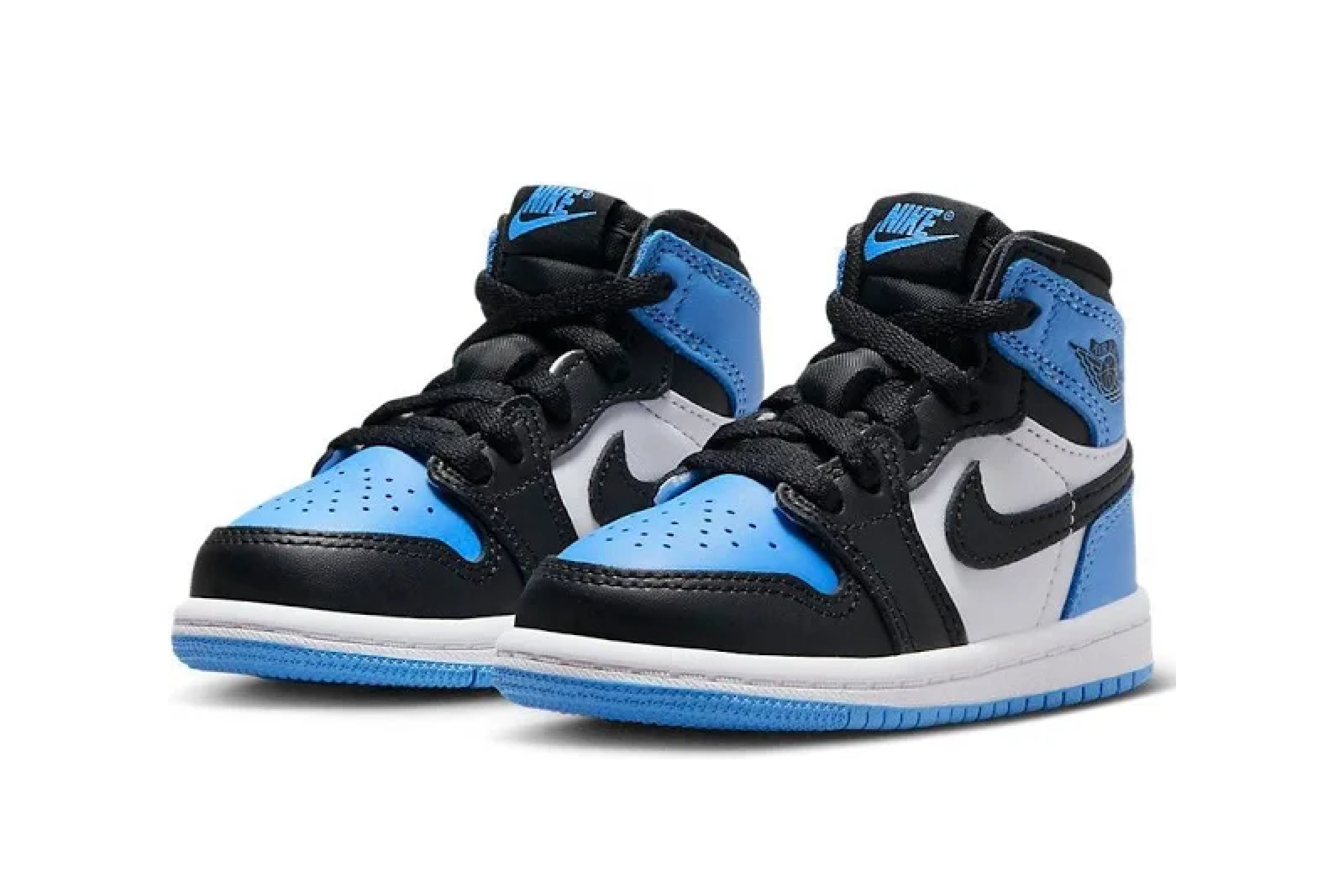 Air Jordan 1 High OG UNC Toe